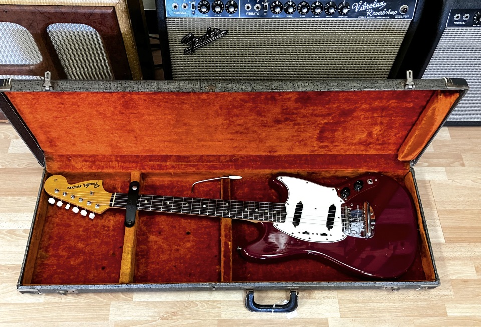 1966 Fender Mustang