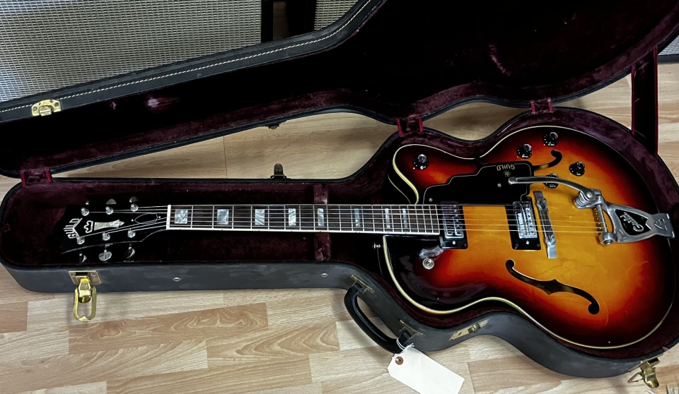 1965 Guild Duane Eddy 400